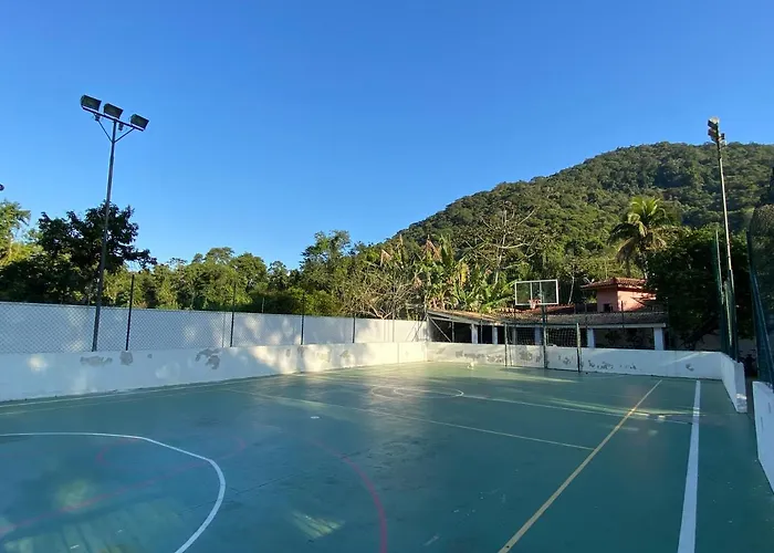Ap Com Piscina, Churrasqueiras, Ar Condicionado, Ate 08 Adultos