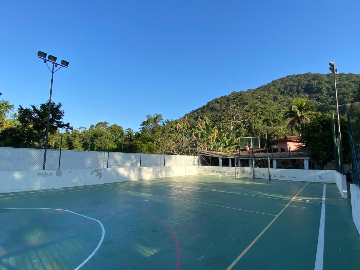 Ap Com Piscina, Churrasqueiras, Ar Condicionado, Ate 08 Adultos *