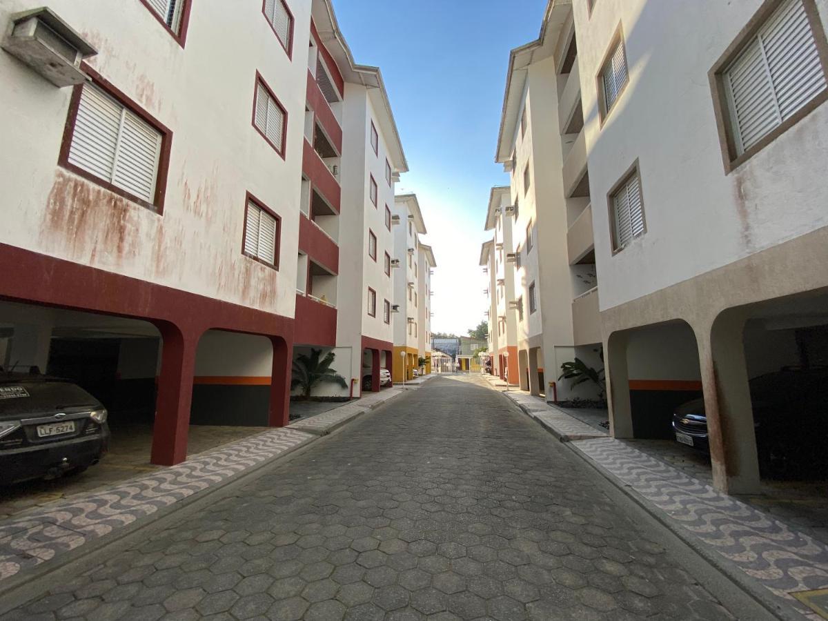 Ap Com Piscina, Churrasqueiras, Ar Condicionado, Ate 08 Adultos Apartment *